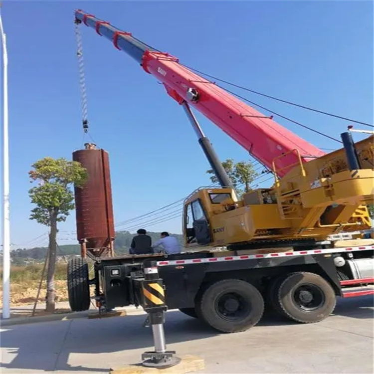 平泉县专业吊车租赁多少钱