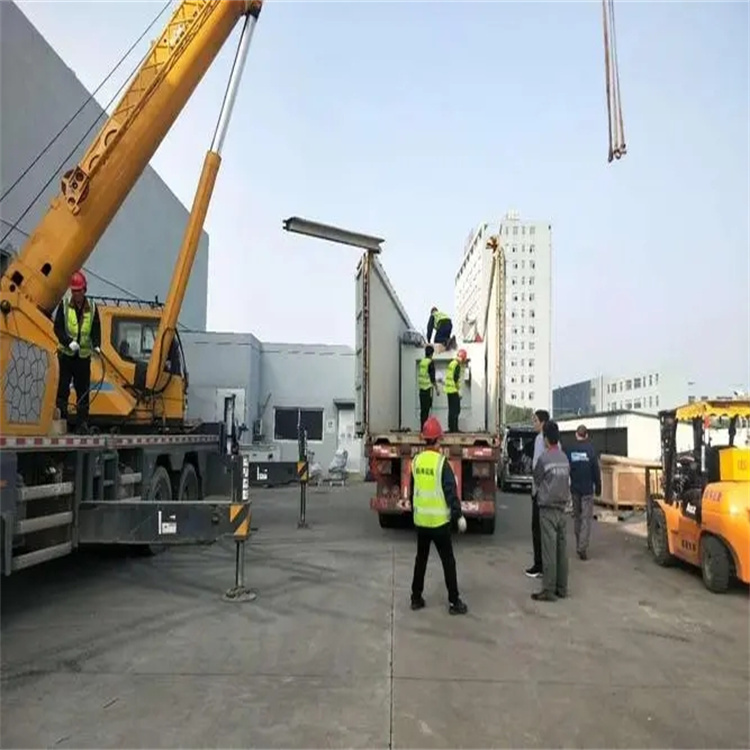 平泉县如何找到附近的吊车救援服务