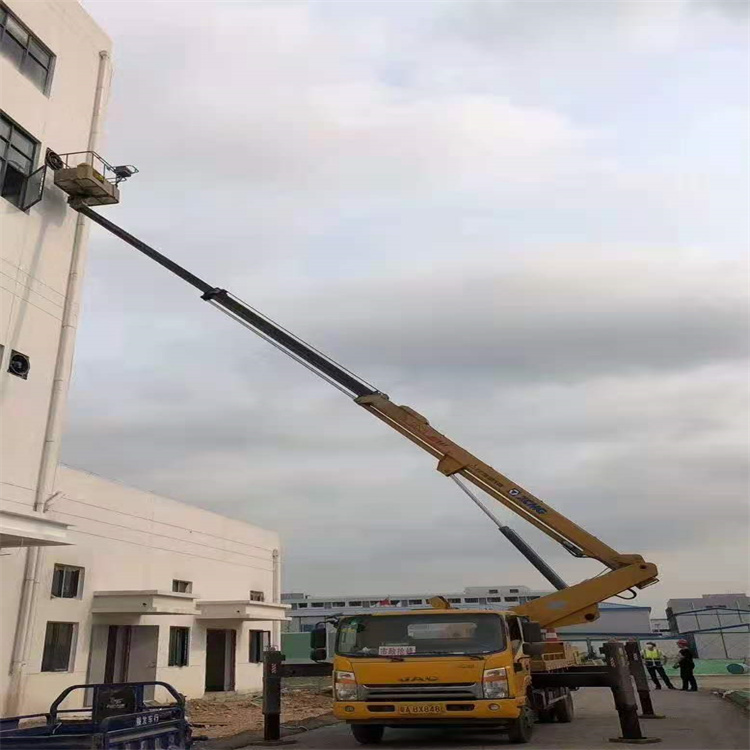 平泉县附近高空车出租|市政施工/设备安装专用|随叫随到|亿立达设备租赁